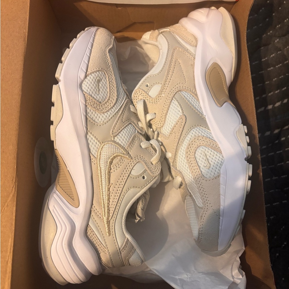 Nike AL8 FJ3794 Sail and Sand Sneakers